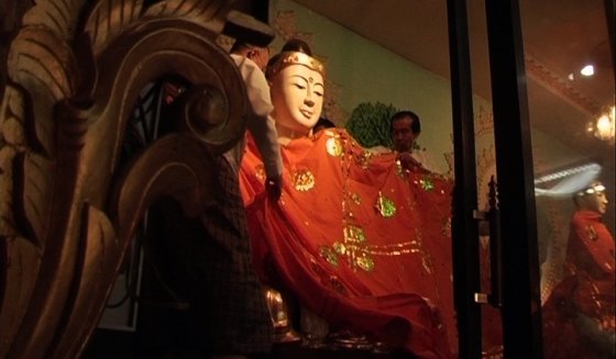 AMillionThreads_yangonfilmschool5