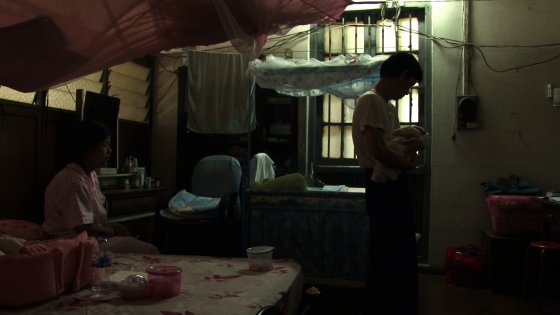 Cries and Whispers_01