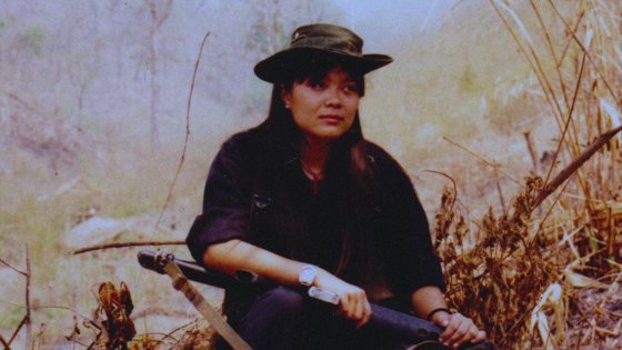Mother At Arms_Standbild005