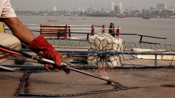 Dala Boatbreaker Still 07