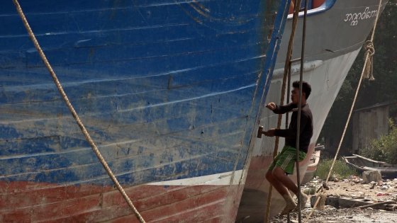 Dala Boatbreaker Still 08